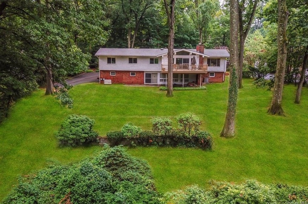 57 Sprain Valley Rd, Scarsdale, NY 10583