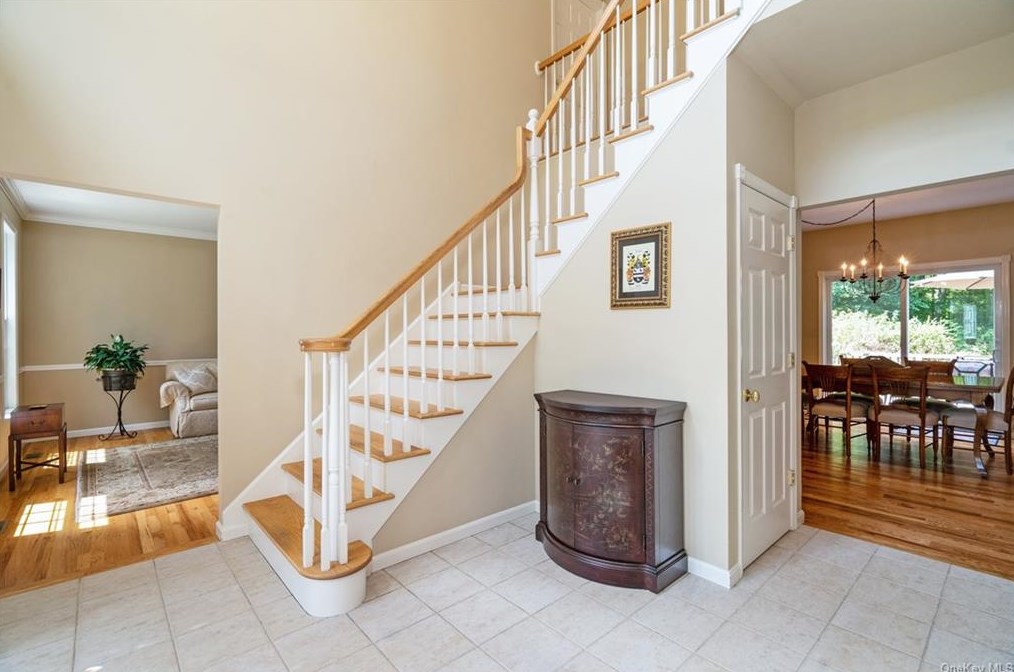 56 Joseph Dr, Kent Lakes, NY 10512-3801