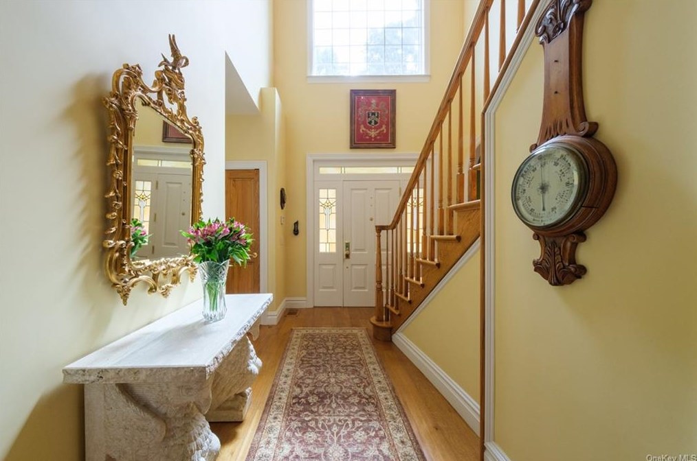 126 Durst Pl, Yonkers NY 10704-1840 exterior