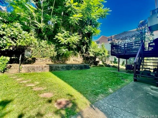 71 Mcgeory Ave, Yonkers, NY 10708-6618