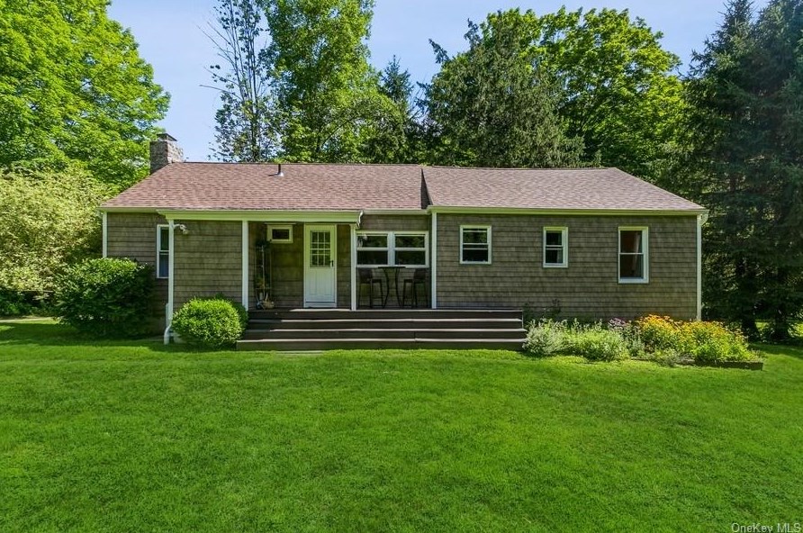 325 Route 292, Whaley Lake, NY 12531