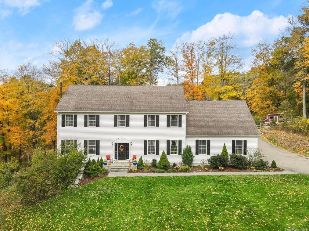 150 Sunset Hill Rd, Tompkins Corners, NY 10579