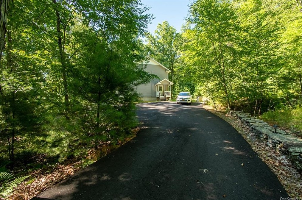 325 County Route 31, Glen Spey, NY 12737-5860