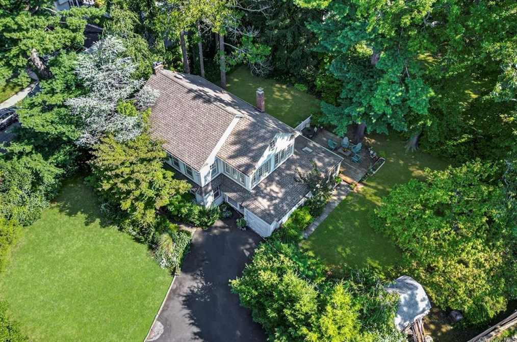 718 Munro Ave, Mamaroneck, NY 10543-3423