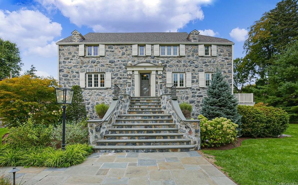 70 Mendota Ave, Rye, NY 10580-1714