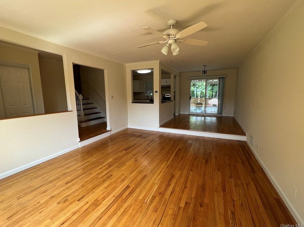 2368 Hawthorne Dr, Yorktown Hgts, NY 10598