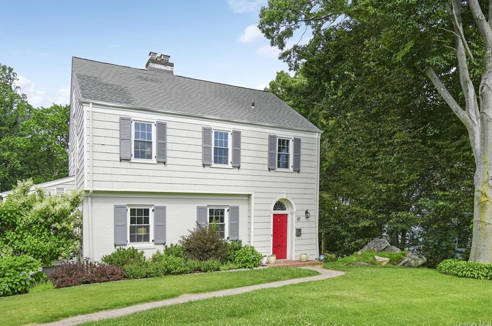 87 Ardell Rd, Yonkers, NY 10708-6501