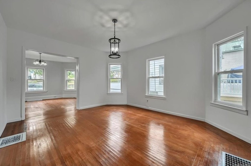 91 Walnut St, Walden NY  12586-1917 exterior