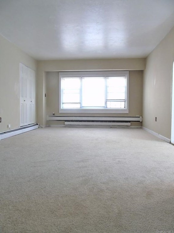 606 Beach Ave, Bronx, NY 10473