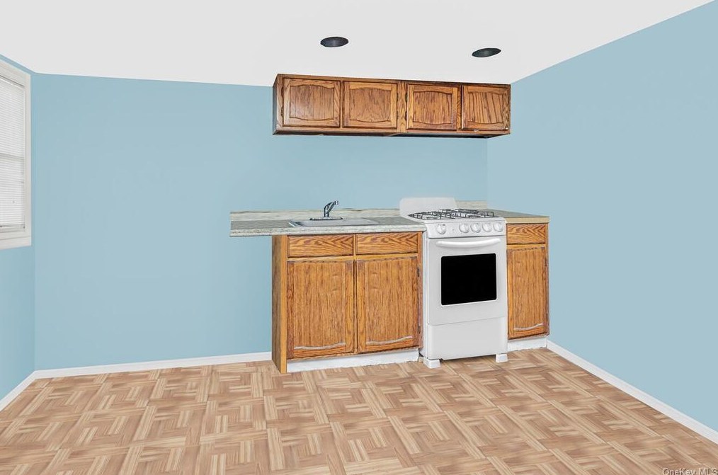 62 Pne St, Yonkers NY 10706-3922 exterior