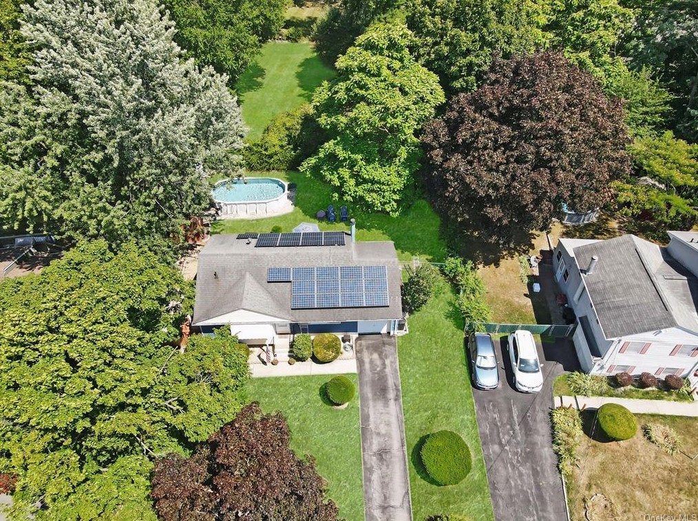 19 Knox Dr, Newburgh, NY 12553-6112