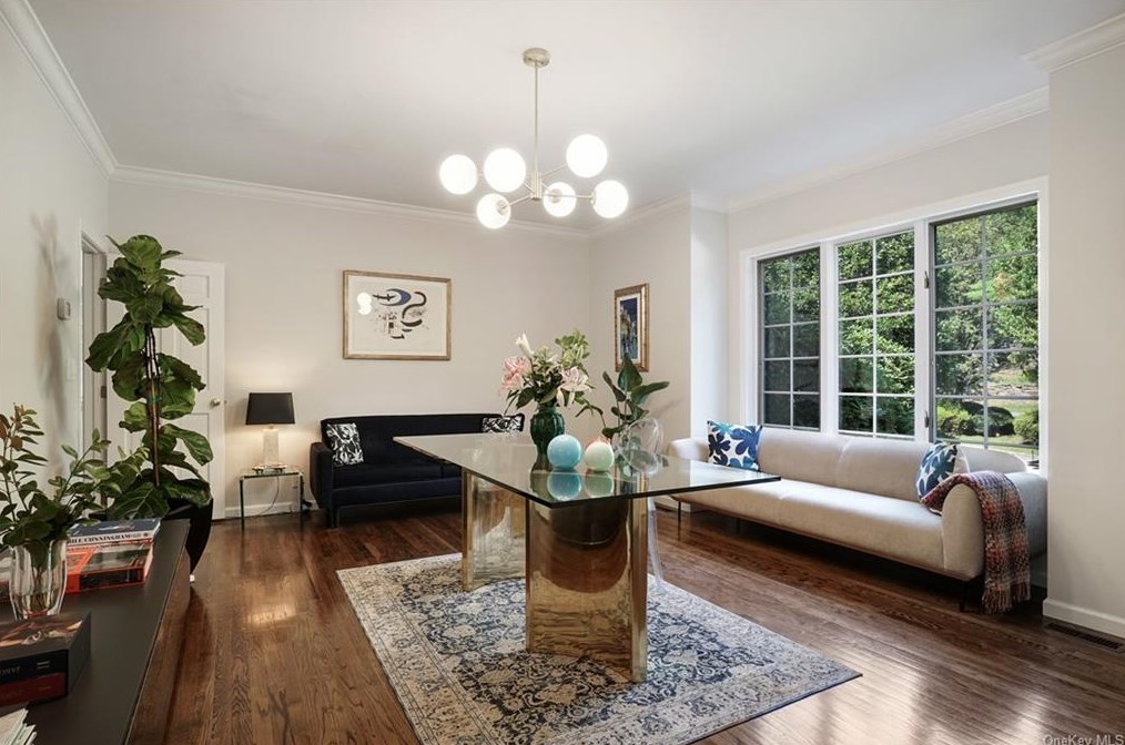 15 Lakeside Dr, Rye NY  10580-1853 exterior