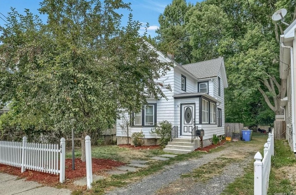 44 Hanford St, Middletown, NY 10940
