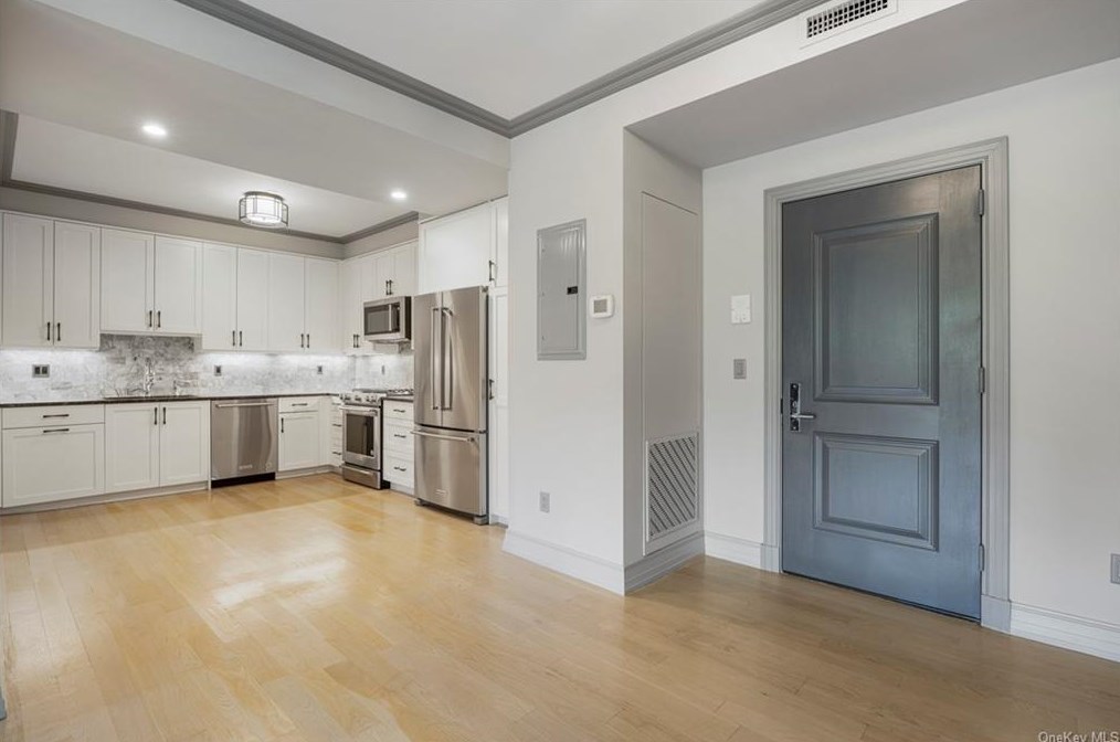 26 East Pkwy #c, Scarsdale, NY 10583