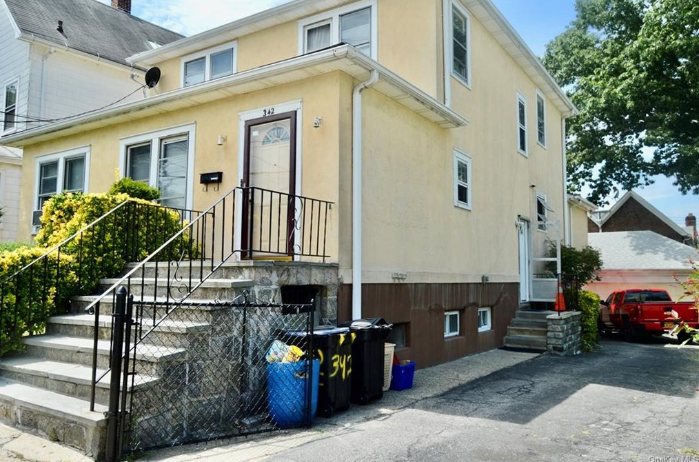 342 N Terrace Ave, Mount Vernon, NY 10550