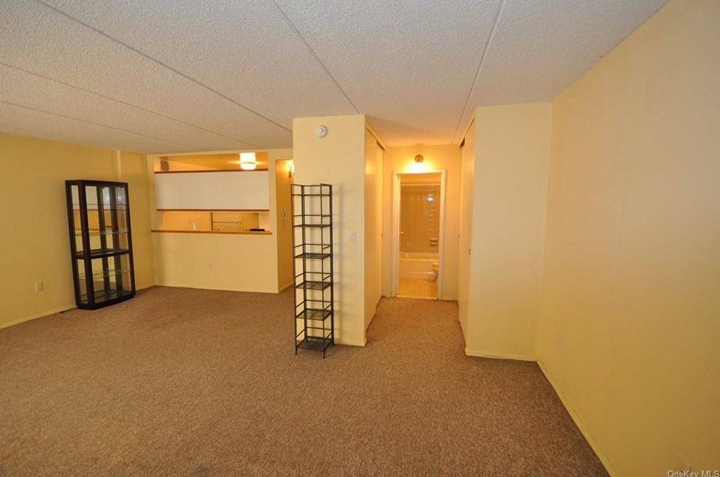 50 Columbus Ave Apt 901, Yonkers, NY 10707