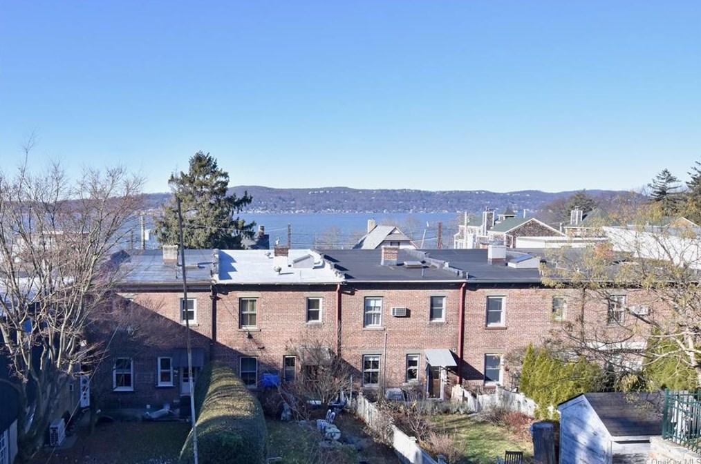 9 Cottenet St, Irvington On Hudson, NY 10533-1508