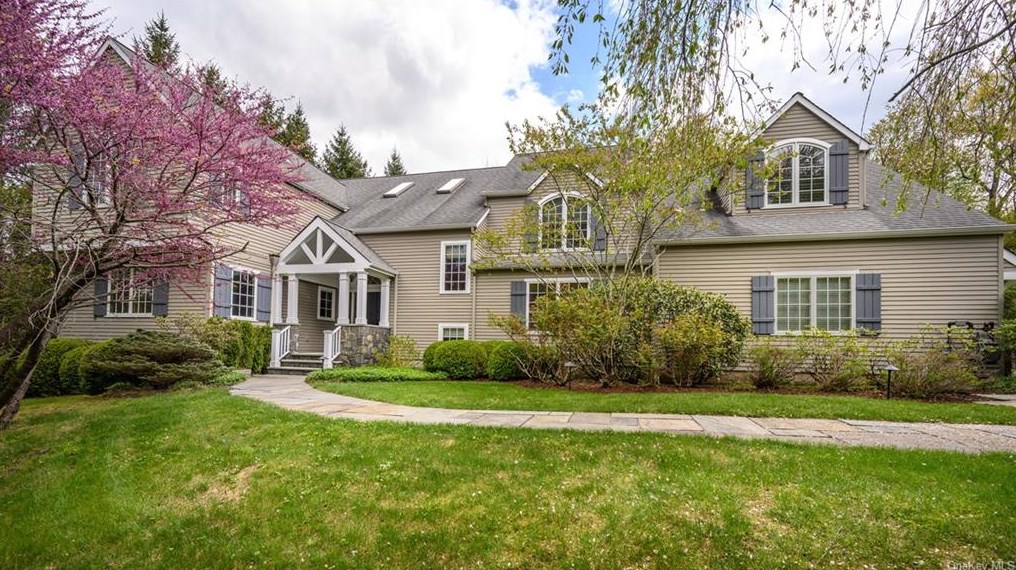 1 Green Ln, Chappaqua, NY 10514