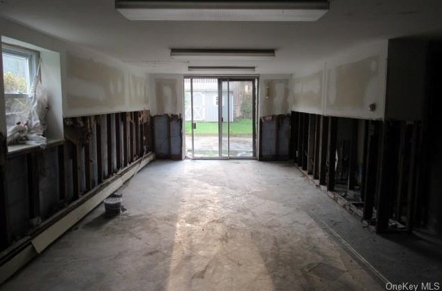 181 Bretton Rd, Yonkers NY  10710-3310 exterior