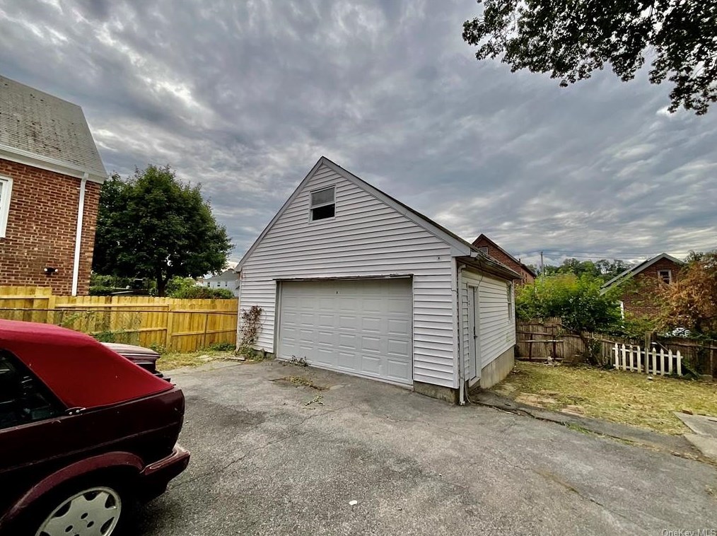 157 First St, Yonkers NY  10704-3634 exterior