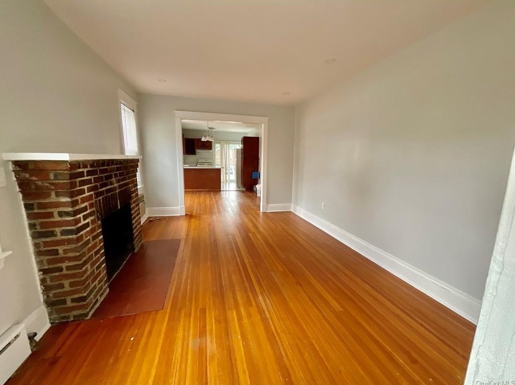 155 First St, Yonkers NY 10704-4308 exterior