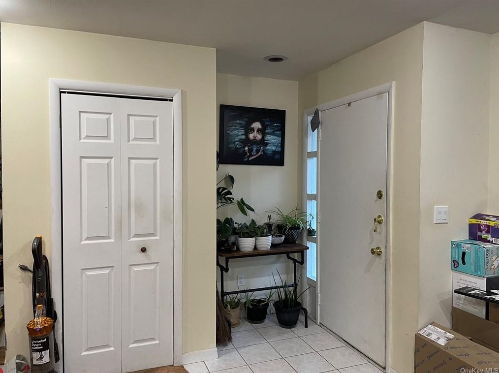 3 Amy Rd, Washingtonville, NY 10992