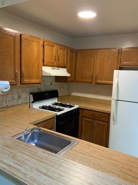 7 Lexington Hl, Harriman, NY 10926-3451