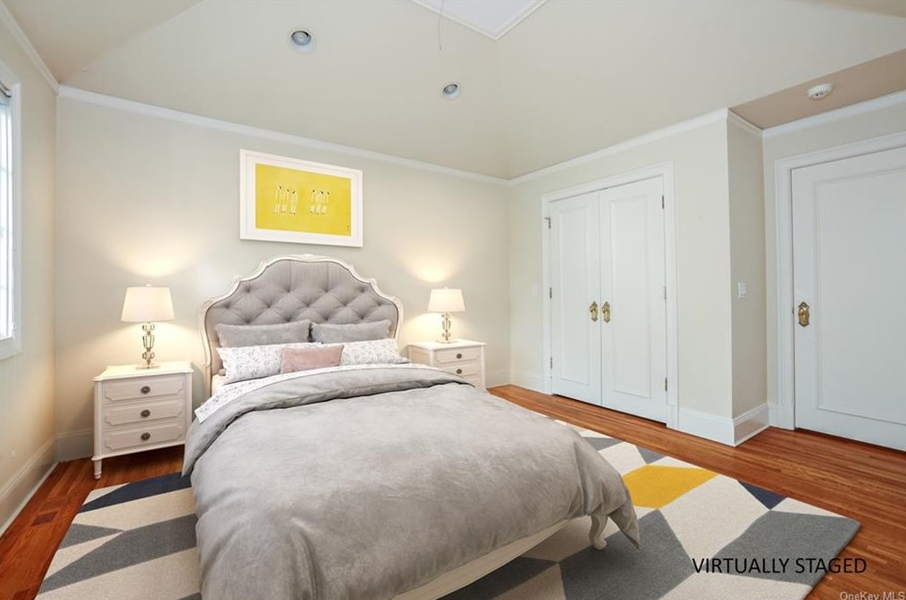 5 Kenilworth Ln, Rye NY  10580-1957 exterior