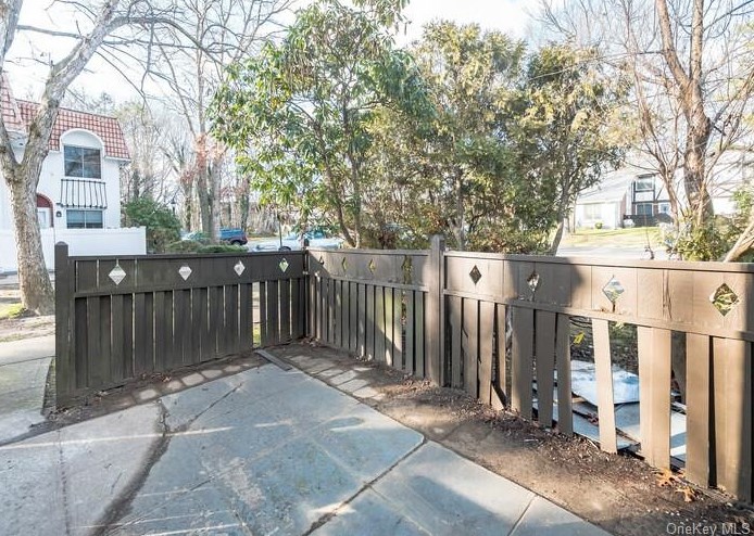 66 Birchwood Rd, Gordon Heights NY  11763-1231 exterior