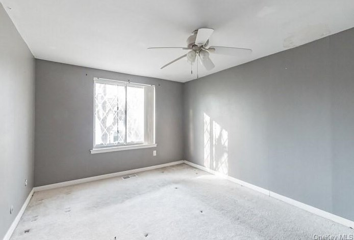 66 Birchwood Rd, Gordon Heights NY  11763-1231 exterior