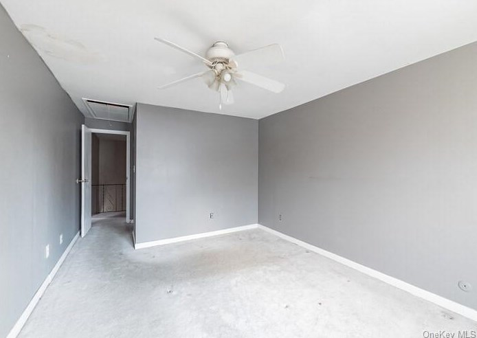 66 Birchwood Rd, Gordon Heights NY  11763-1231 exterior