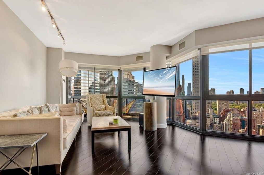 200 E 61st St Apt 35b, New York, NY