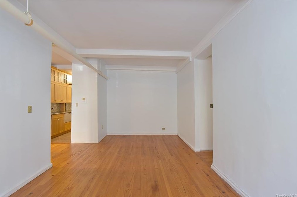251 Seaman Ave #gra, New York, NY 10034