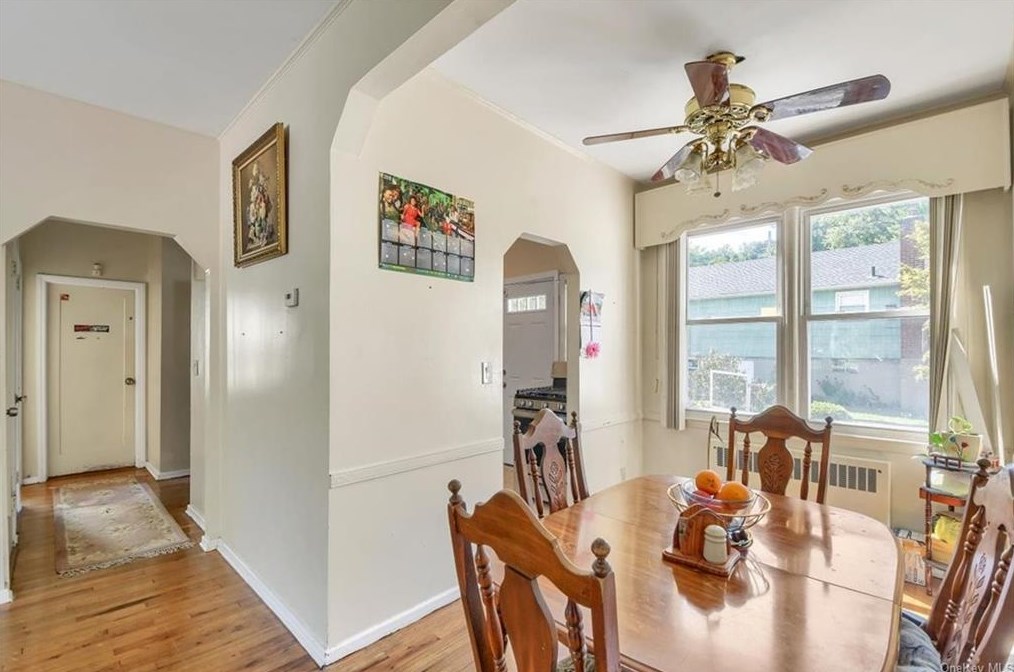 1293 Nepperhan Ave, Yonkers NY 10703-1026 exterior