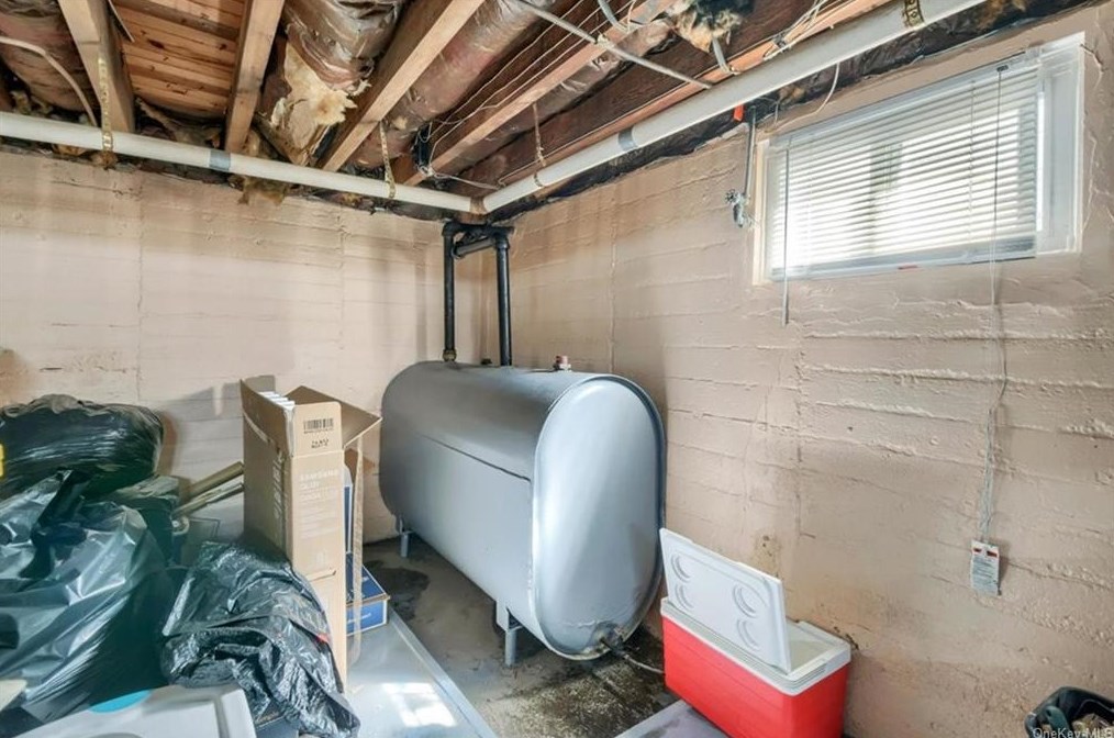 1293 Nepperhan Ave, Yonkers NY 10703-1026 exterior