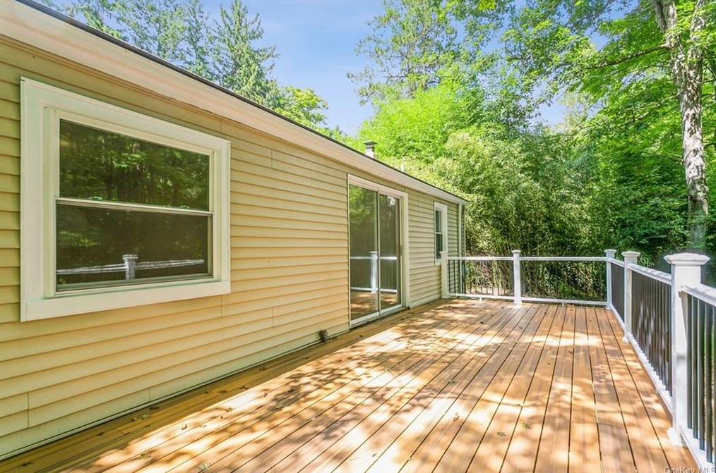 2710 Route 52, East Fishkill NY  12533-6937 exterior