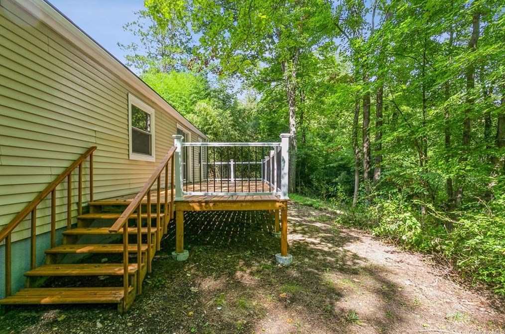 2710 Route 52, East Fishkill NY  12533-6937 exterior