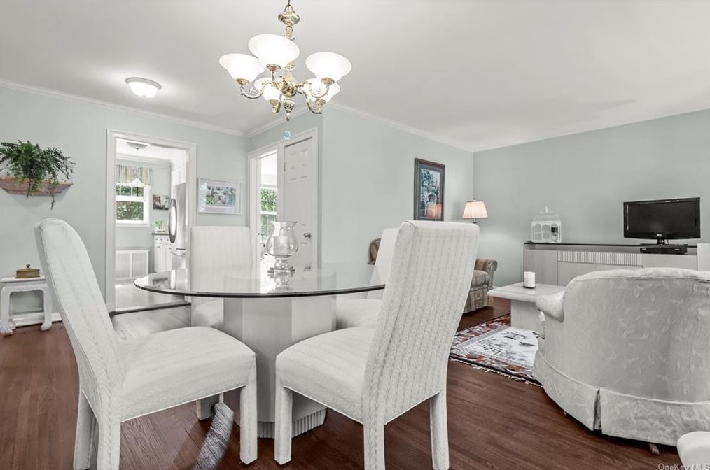 189 Putnam Park #189, Greenwich, CT 06830