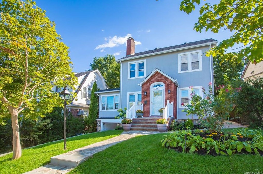 148 Locust Ave, Scarsdale, NY 10583