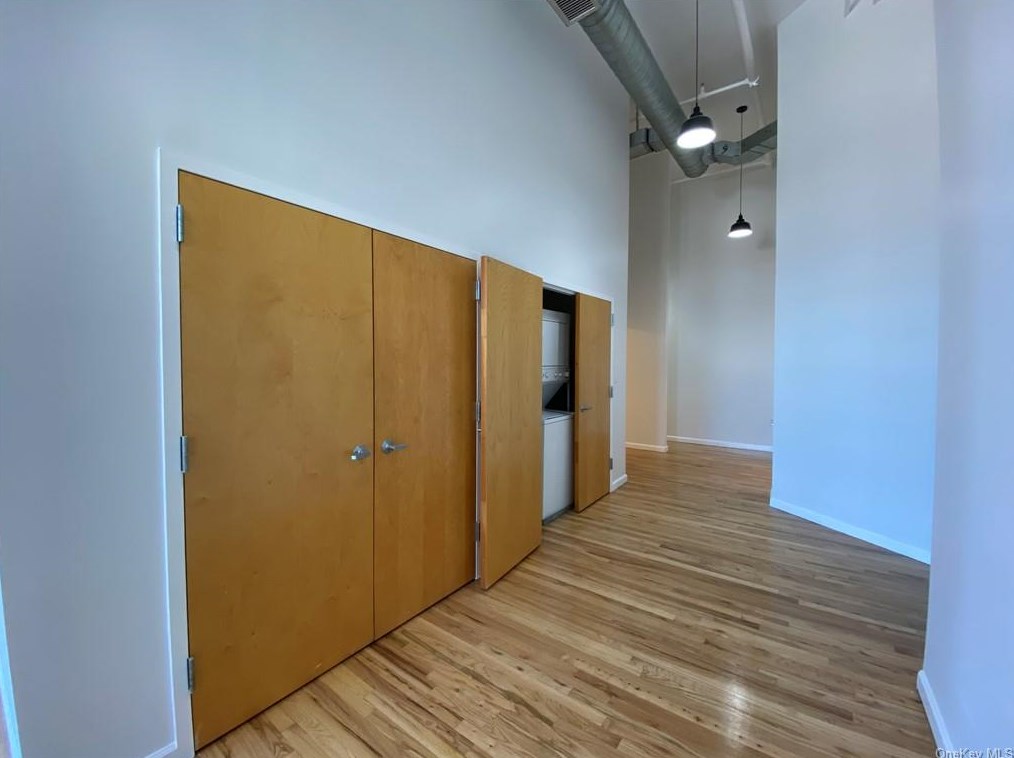 12 N Broadway #3b, Yonkers, NY 10701