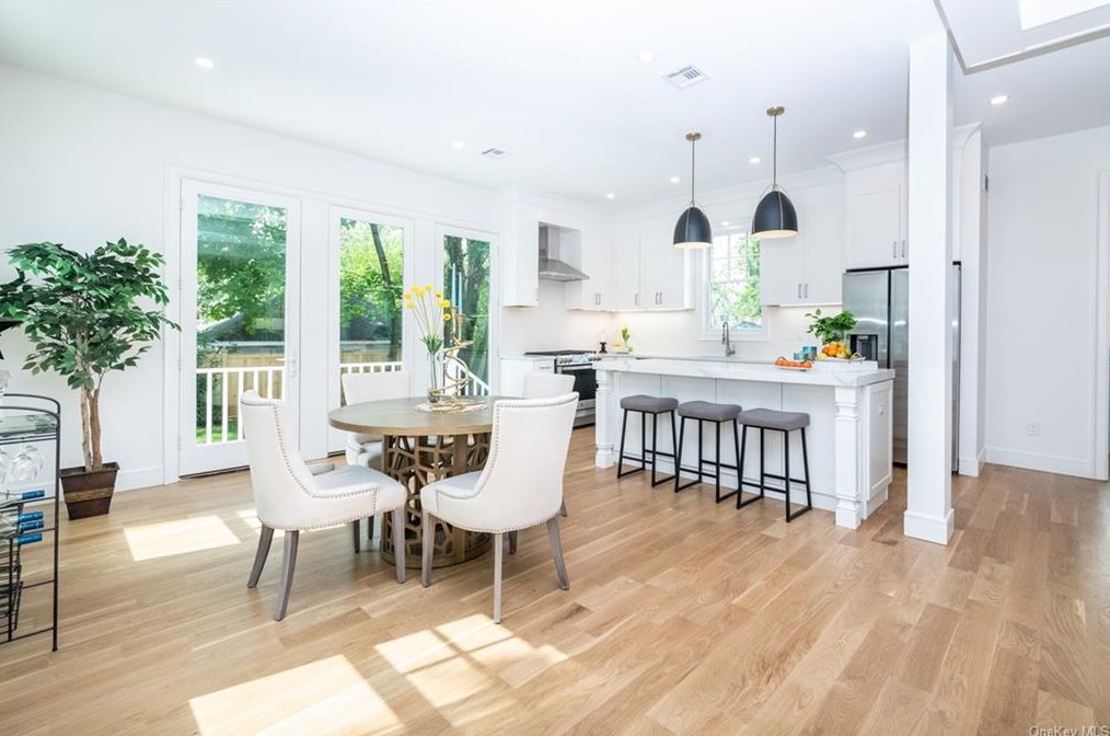 24 Kane Ave, Larchmont NY  10538-3545 exterior