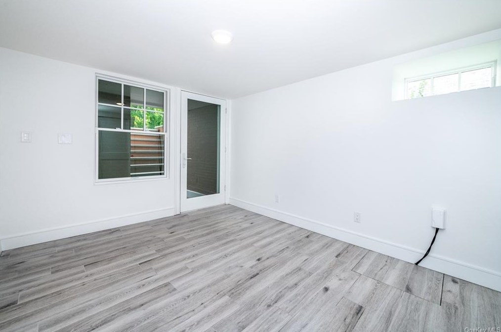 24 Kane Ave, Larchmont NY  10538-3545 exterior