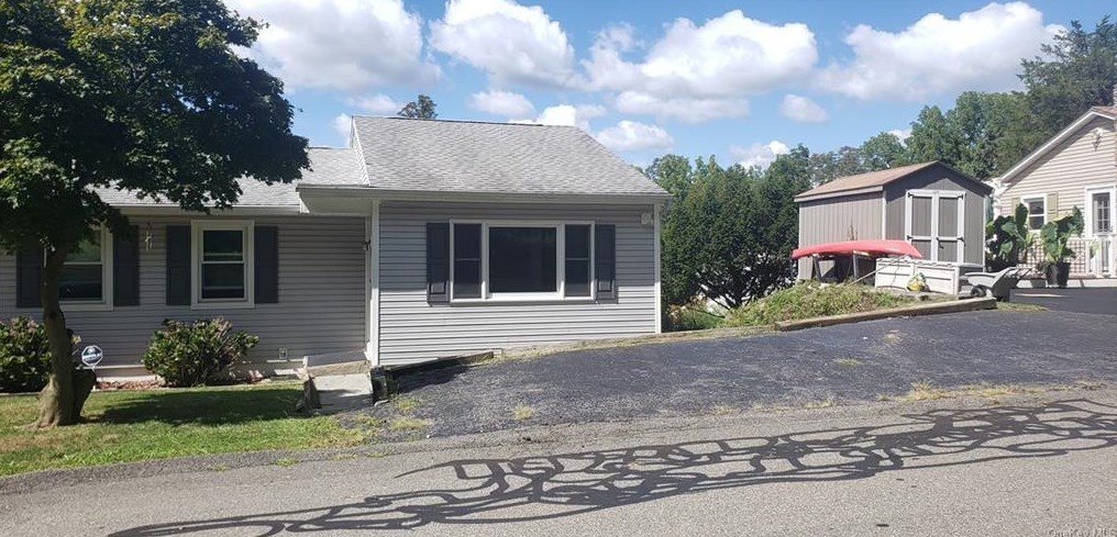 141 South Ave, Beacon, NY 12508