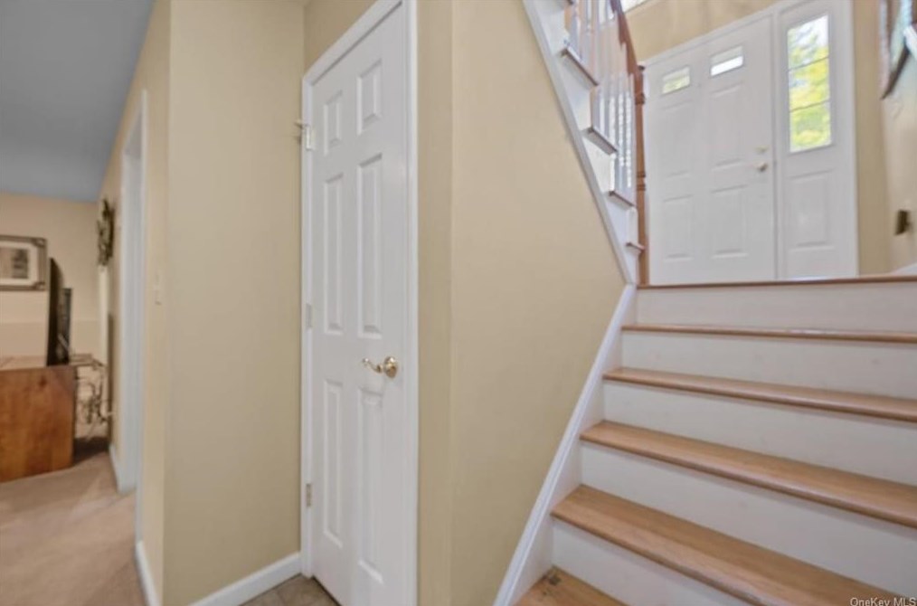 74 Crossman Ave, Monroe NY 10950-1201 exterior