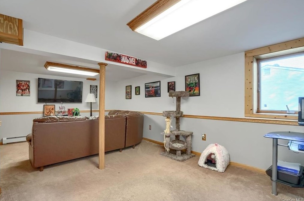 43 Maple Ln, Monroe NY  10950-1024 exterior