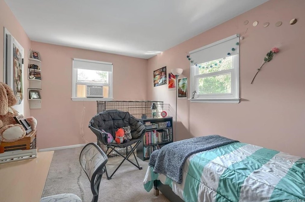 43 Maple Ln, Monroe NY  10950-1024 exterior