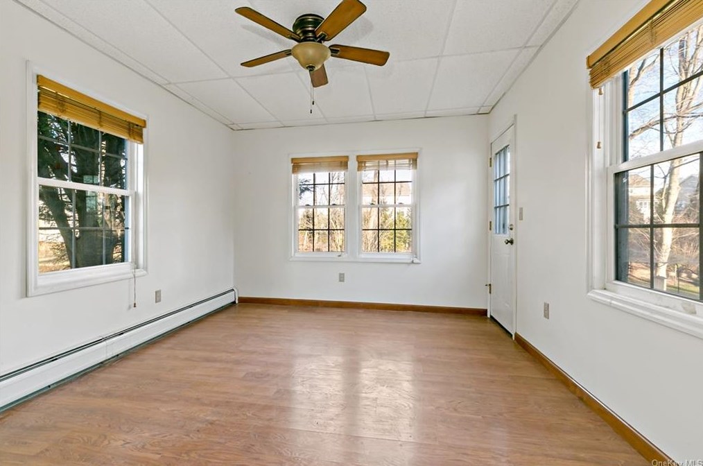 10 Terra Nova Dr, East Fishkill NY  12533-5101 exterior