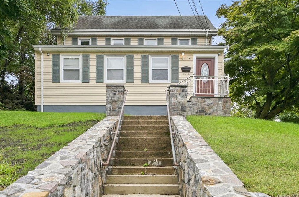 170 Lindsey Ave #2, Buchanan, NY 10511