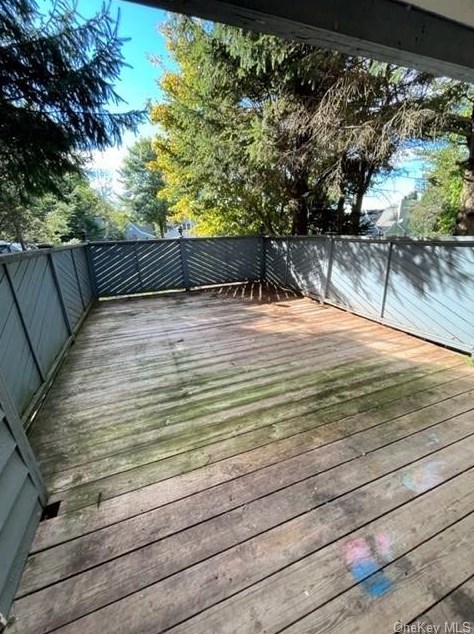 8 Fox Run, Woodridge NY  12789-5227 exterior