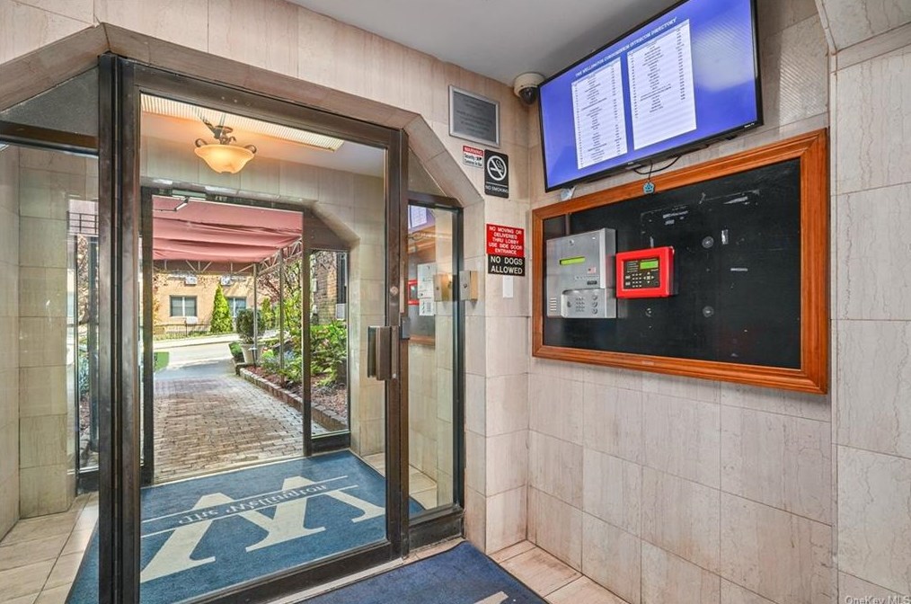 312 Main St #5e, White Plains, NY 10601